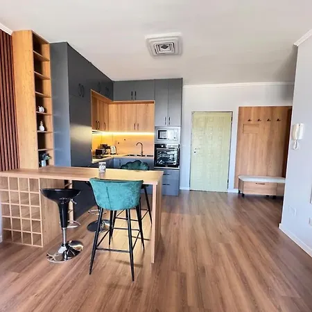 Apartment Sea Side 2